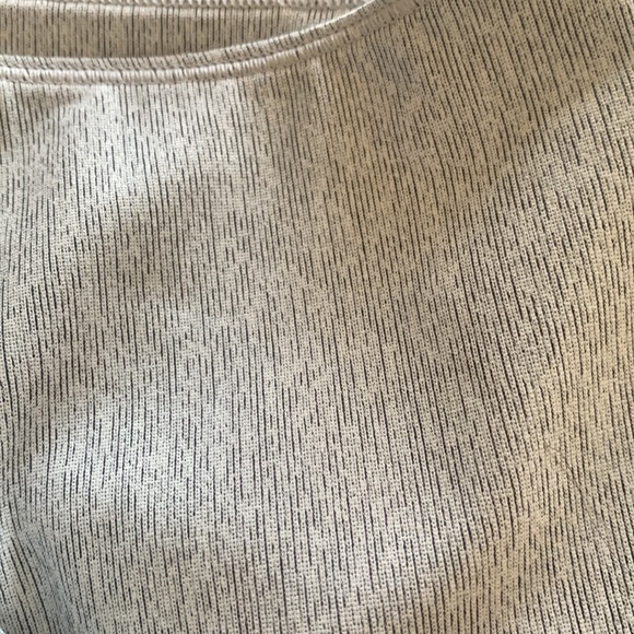 Outdoor Voices slash back crop top - Picture 7 of 7